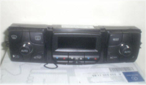 Hộp điều khiển điều hoà W220 ( S500 )